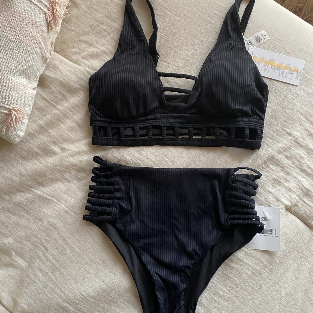 Black Bikini